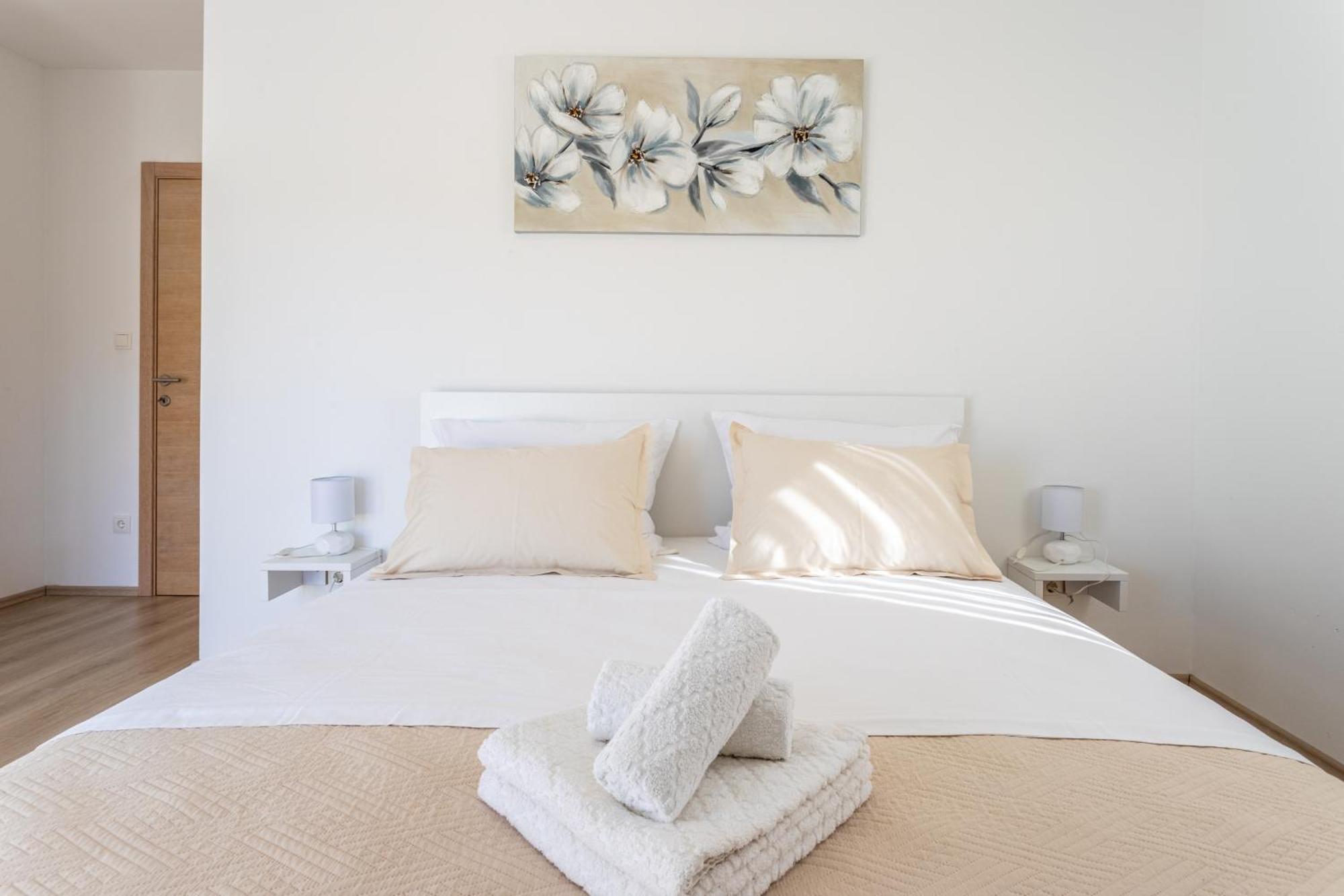 Villa Ana Perfect For Families With Kids And Groups,House With Heated Pool Podstrana Ngoại thất bức ảnh