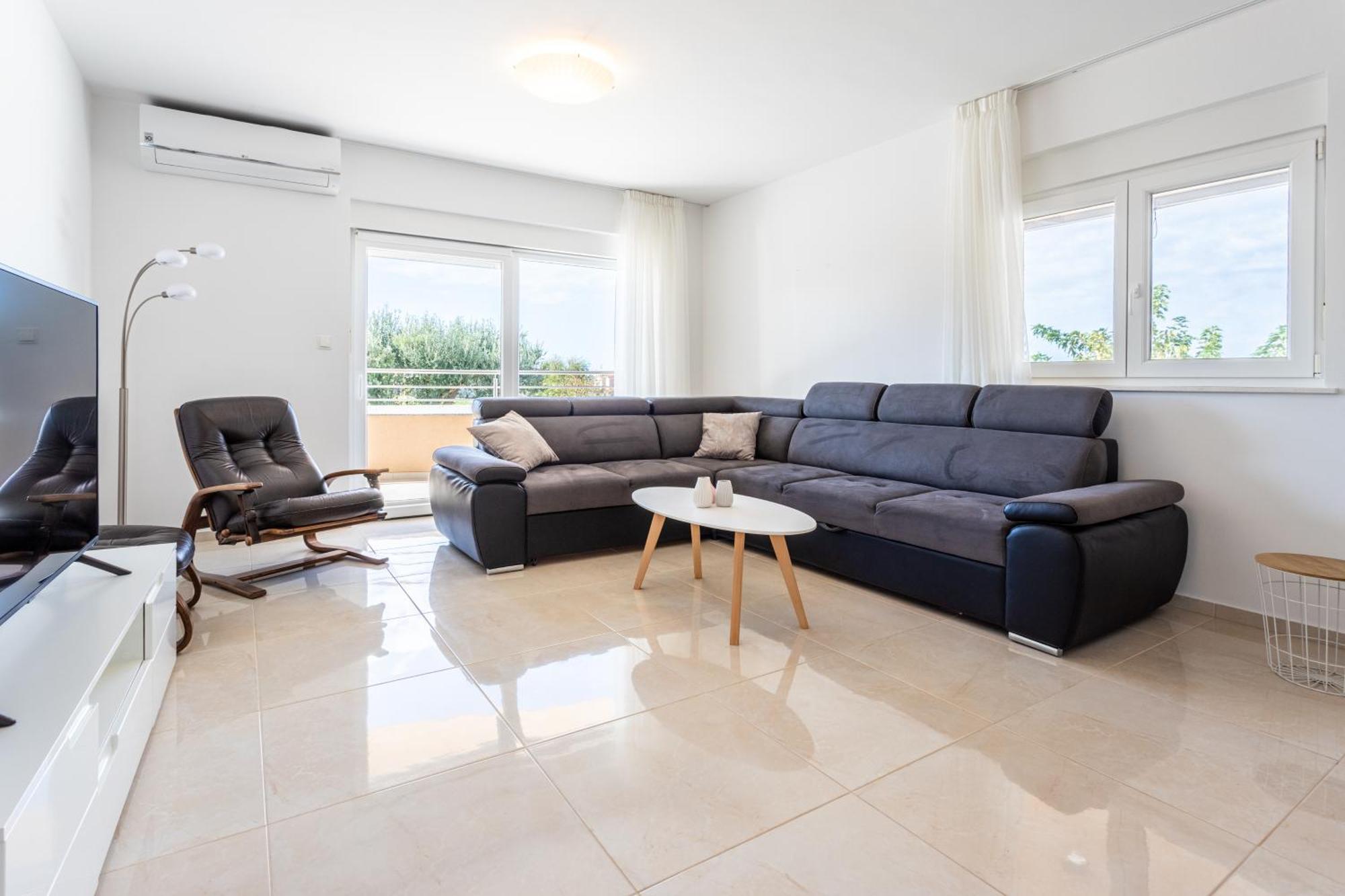Villa Ana Perfect For Families With Kids And Groups,House With Heated Pool Podstrana Ngoại thất bức ảnh